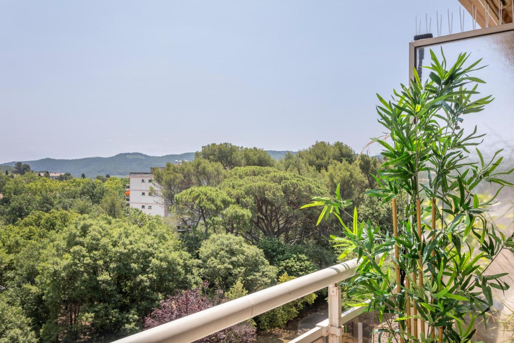 Grand T2 Lumineux Et Climatise Avec Balcon Apartman Aix-en-Provence Kültér fotó