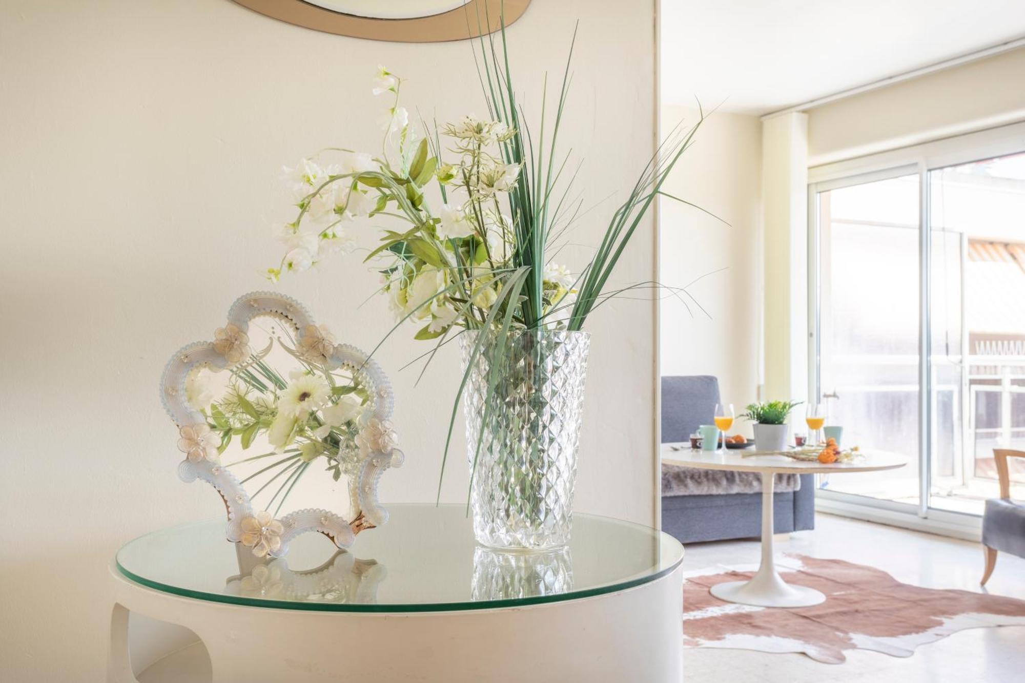 Grand T2 Lumineux Et Climatise Avec Balcon Apartman Aix-en-Provence Kültér fotó
